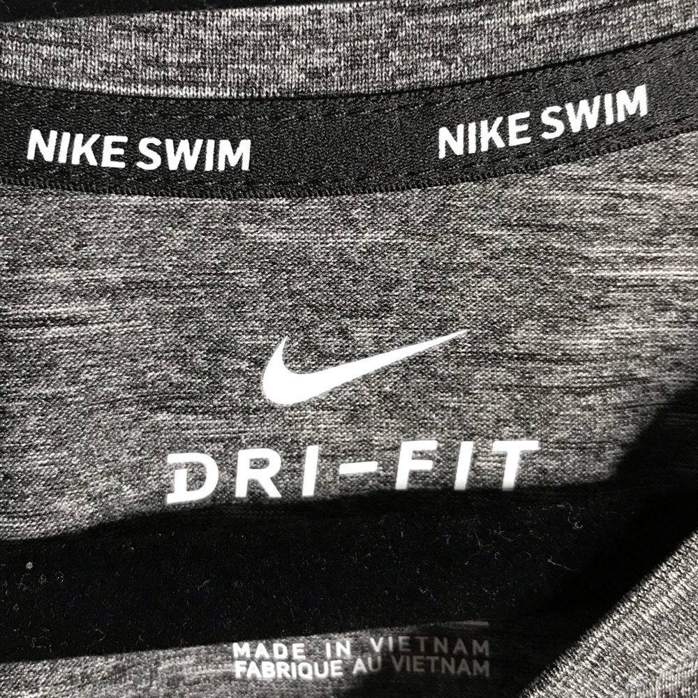 Nike Swim Long Sleeve Hydroguard  Tee - Picture 5 of 5